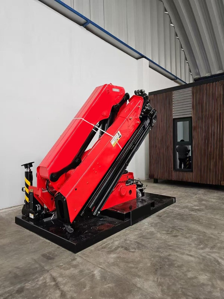 GRÚA FERRARI FC118.2 — HIDRÁULICA-ELÉCTRICA CON LIMITADOR DE CARGA